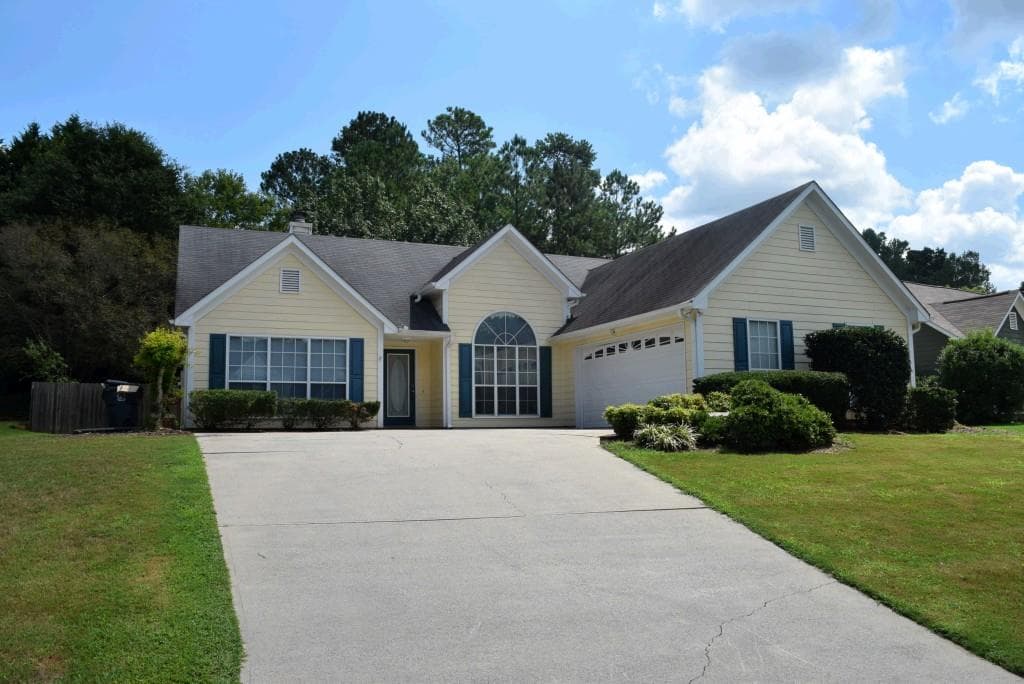 2539 Sterling Drive, Lawrenceville, GA 30043 — most recent listing photo
