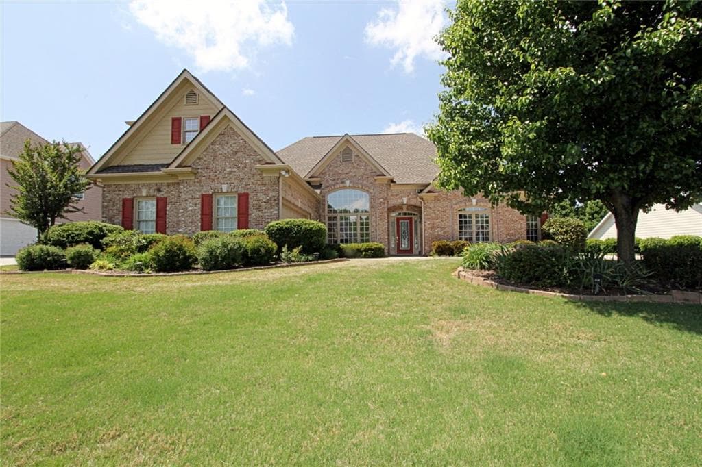 4 bedroom, 2,765 sq ft single family residence sold at 3570 Rolling Creek Drive, Buford, GA 30519