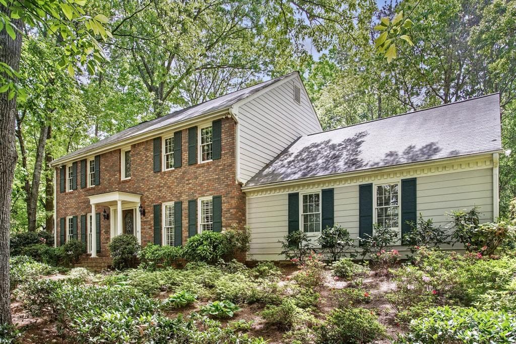 240 Waverly Hall Drive, Roswell, GA 30075 — most recent listing photo