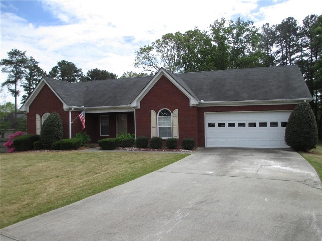 2995 Meadow Gate Way, Loganville, GA 30052 — most recent listing photo