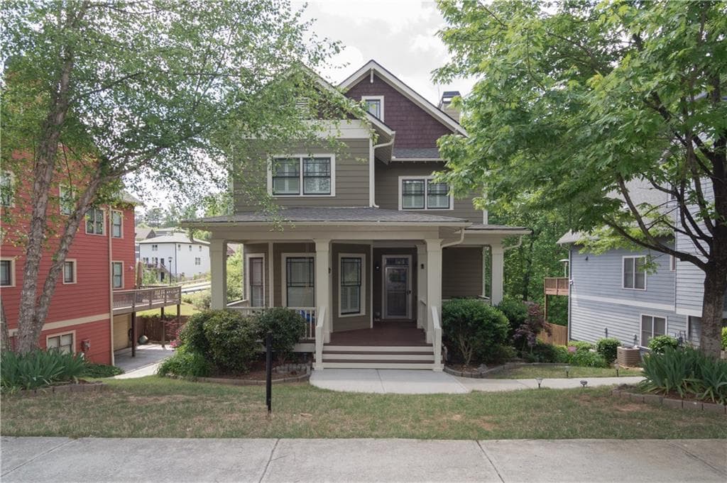 4 bedroom, 3,016 sq ft single family residence sold at 1767 Streamview Drive, Atlanta, GA 30316