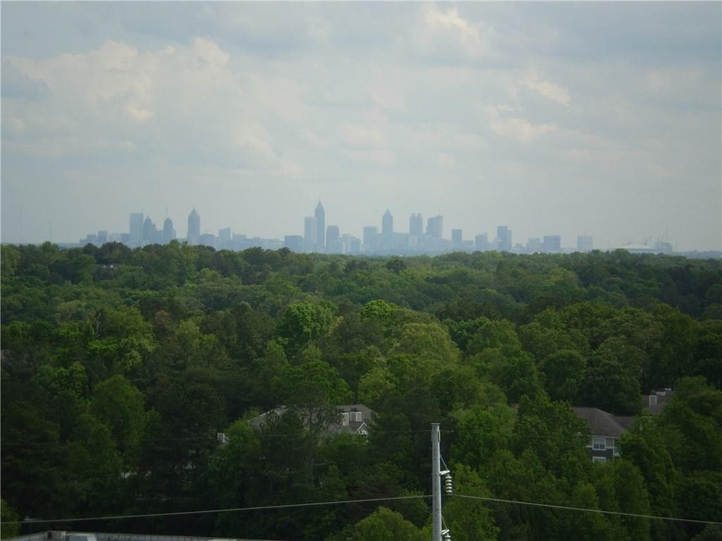 1 bedroom condominium sold at 3300 Windy Ridge Parkway 1120, Atlanta, GA 30339
