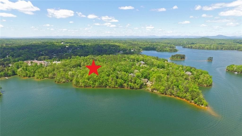other sold at 208 C LAKE POINTE Drive, Gainesville, GA 30506