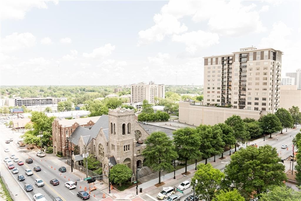 2 bedroom, 992 sq ft condominium sold at 620 Peachtree Street 1106, Atlanta, GA 30308