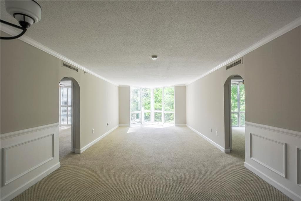 2 bedroom, 1,228 sq ft condominium sold at 2870 Pharr Court South 305, Atlanta, GA 30305