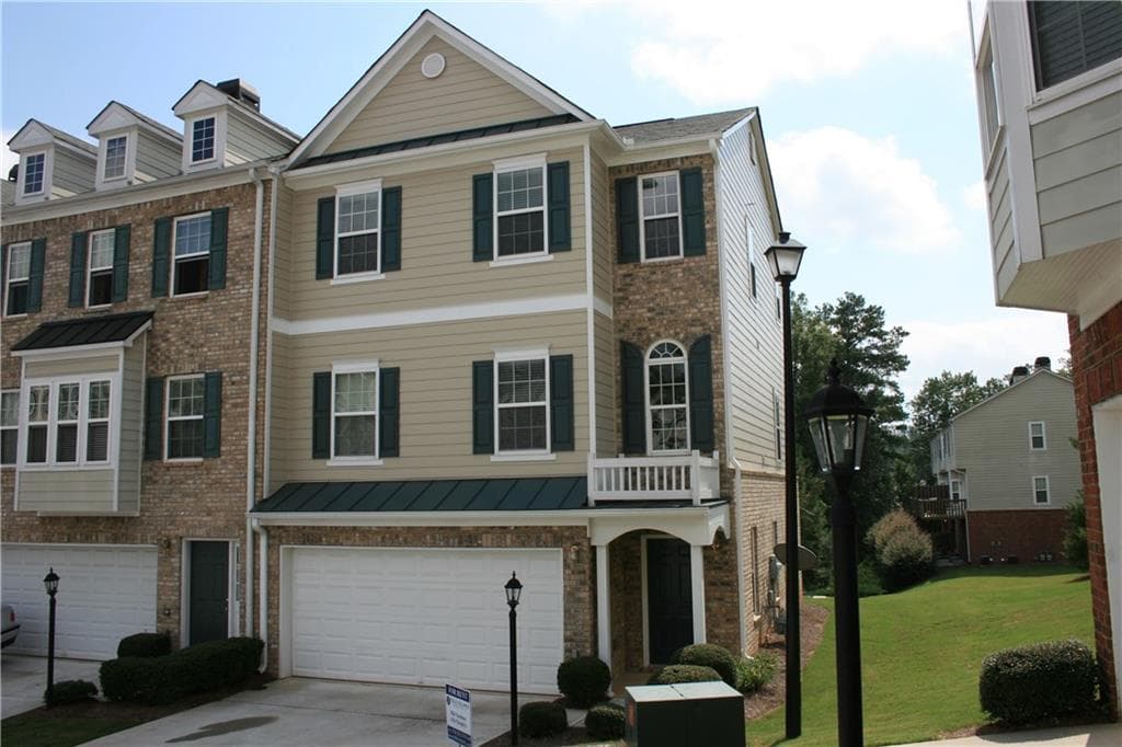 454 Sandtrap Lane 140, Sugar Hill, GA 30518 — most recent listing photo