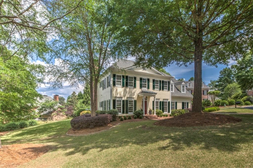 4 bedroom single family residence sold at 6 Old Paces Place, Atlanta, GA 30327