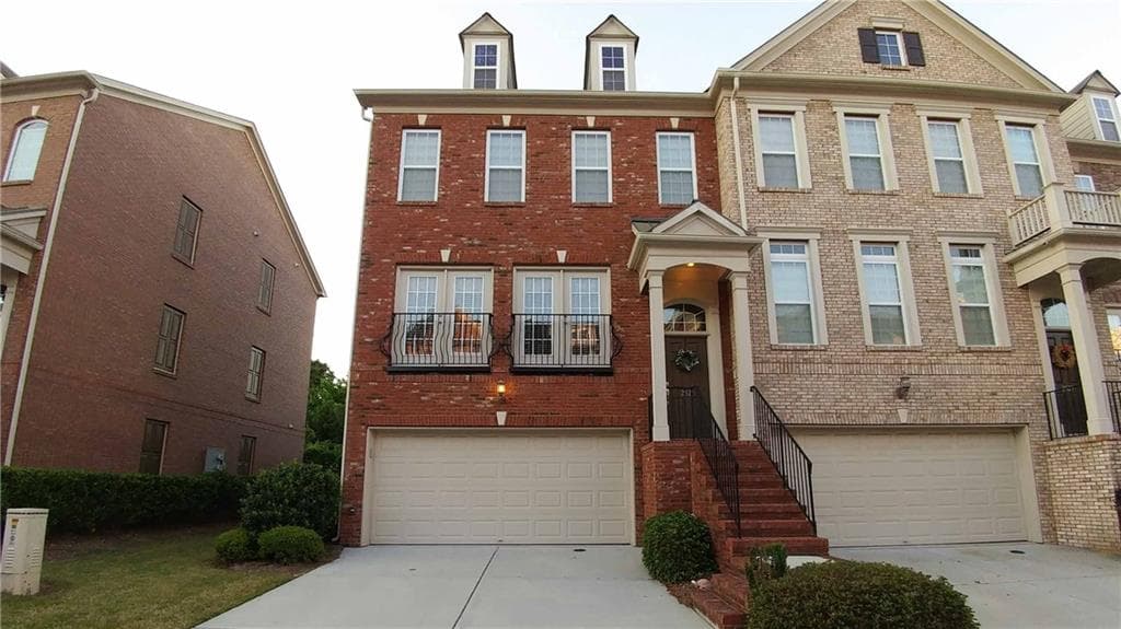 3 bedroom, 2,241 sq ft townhouse sold at 2525 Friar Tuck Lane 52, Atlanta, GA 30339