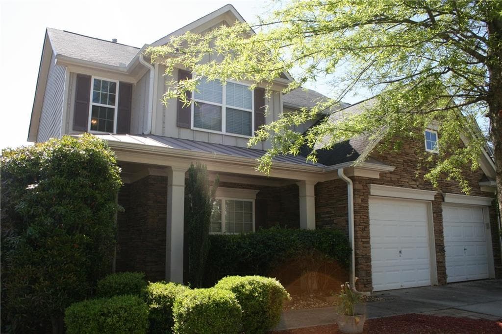 3 bedroom, 2,038 sq ft single family residence sold at 511 Mountain Crossing, Woodstock, GA 30188