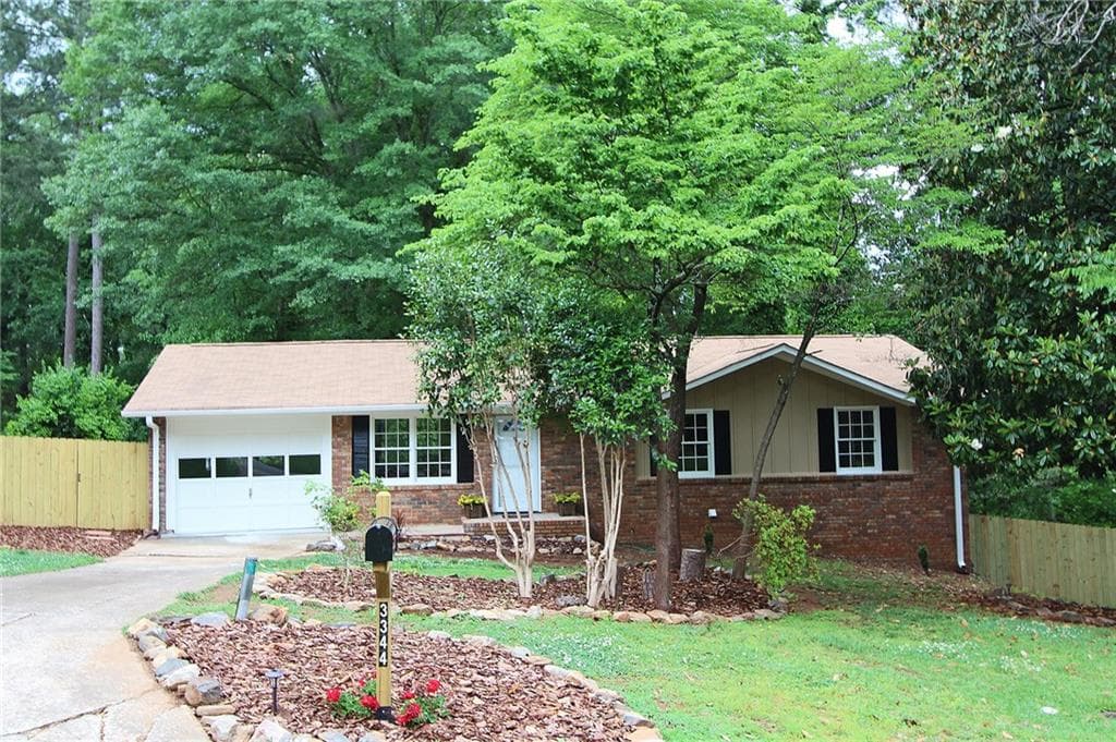 3 bedroom, 1,215 sq ft single family residence sold at 3344 Griffin Terrace, Smyrna, GA 30082
