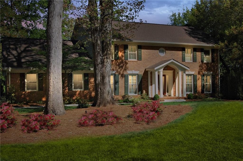 1874 Hallford Court, Dunwoody, GA 30338 — most recent listing photo