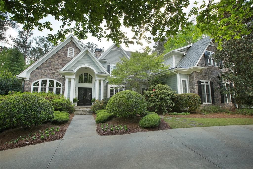 15320 White Columns Drive, Alpharetta, GA 30004 — most recent listing photo