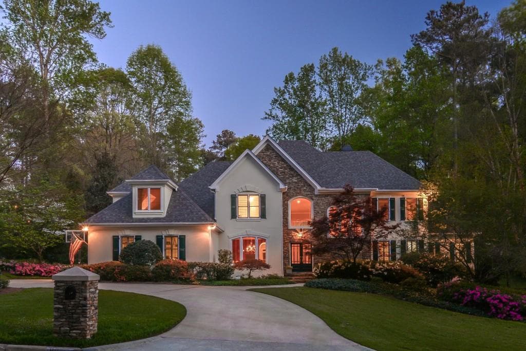 8050 Monticello Drive, Sandy Springs, GA 30350 — most recent listing photo