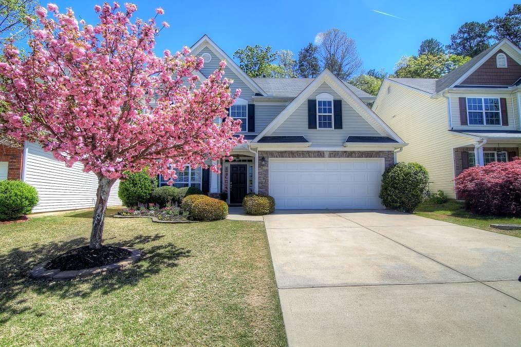 4 bedroom, 2,306 sq ft single family residence sold at 142 Diamond Ridge Avenue, Canton, GA 30114