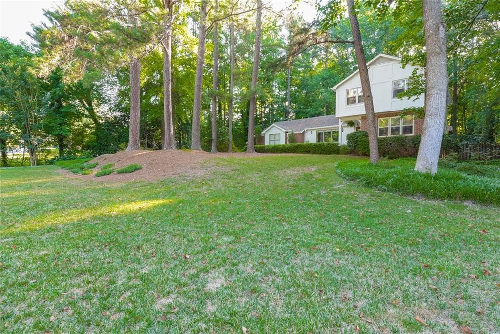 7605 Spalding Lane, Sandy Springs, GA 30350 — most recent listing photo