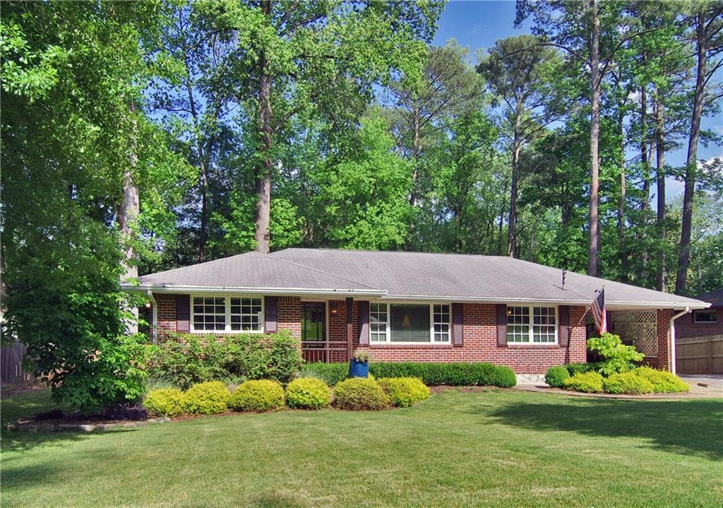 4535 Jolyn Place, Sandy Springs, GA 30342 — most recent listing photo