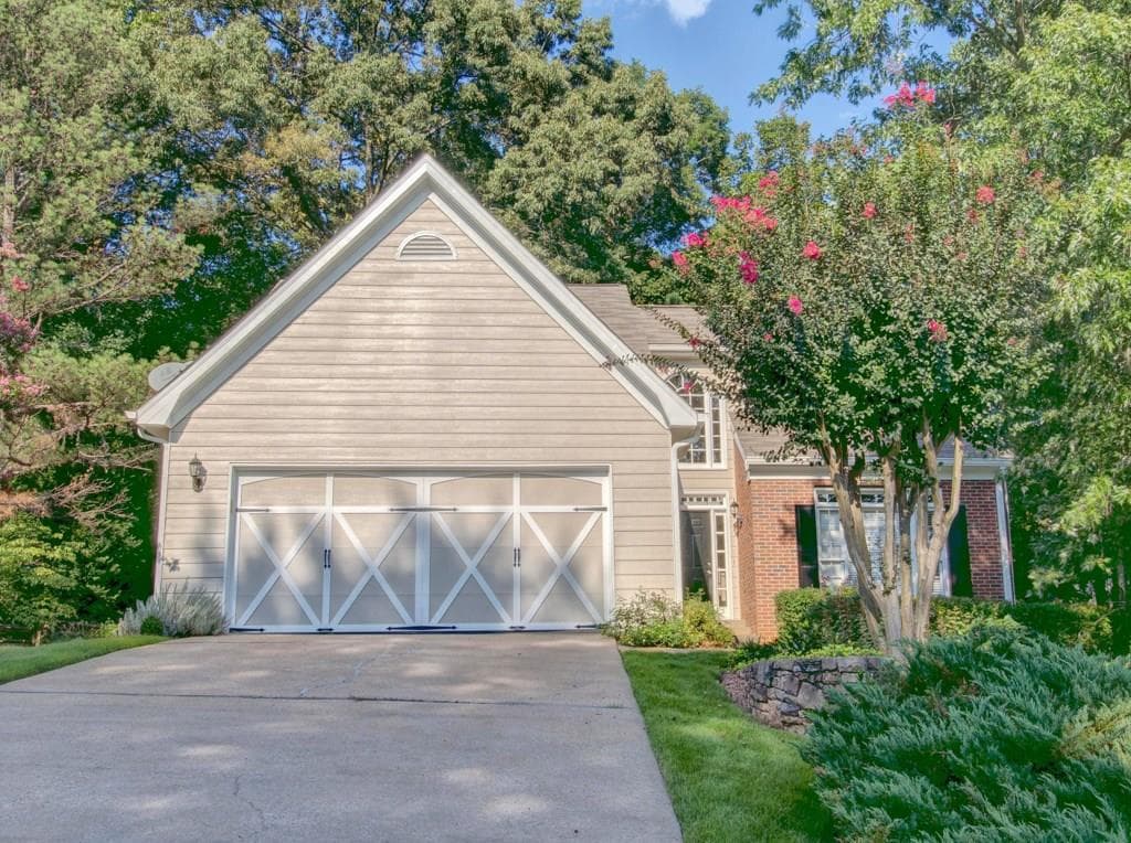 3 bedroom single family residence sold at 7140 Harbour Landing, Alpharetta, GA 30005