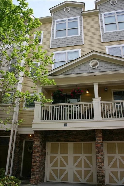 2 bedroom, 1,284 sq ft condominium sold at 220 Semel Circle 164, Atlanta, GA 30309