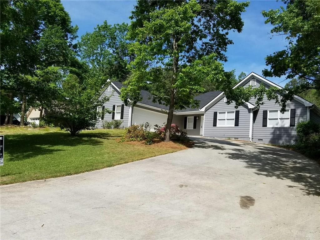 2225 Brandon Acres Drive, Buford, GA 30519 — most recent listing photo