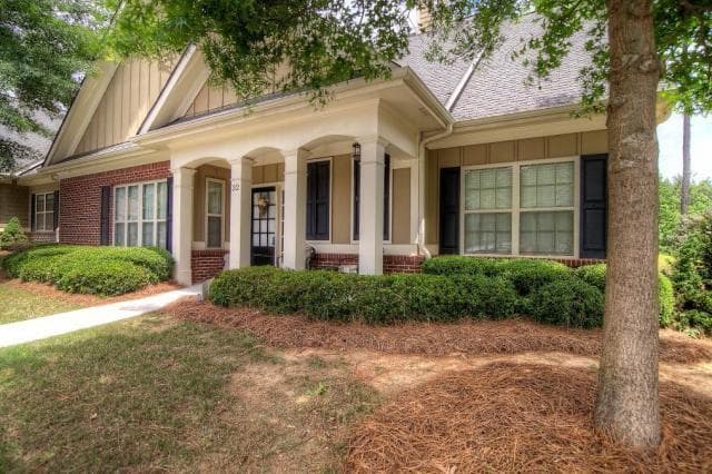 3 bedroom, 1,900 sq ft condominium sold at 625 Aunt Lucy Lane 32, Smyrna, GA 30082