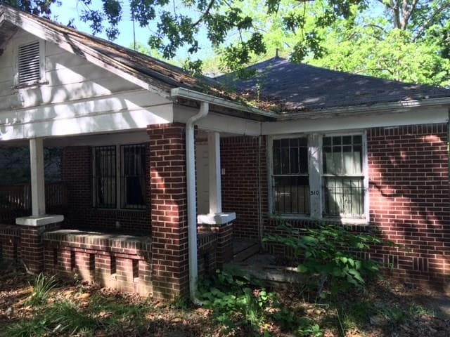 4 bedroom, 1,200 sq ft single family residence sold at 510 Chappell Road, Atlanta, GA 30318