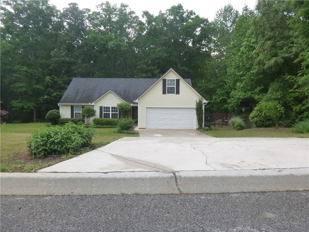 3 bedroom single family residence sold at 311 Jacobs Lane, Statham, GA 30666