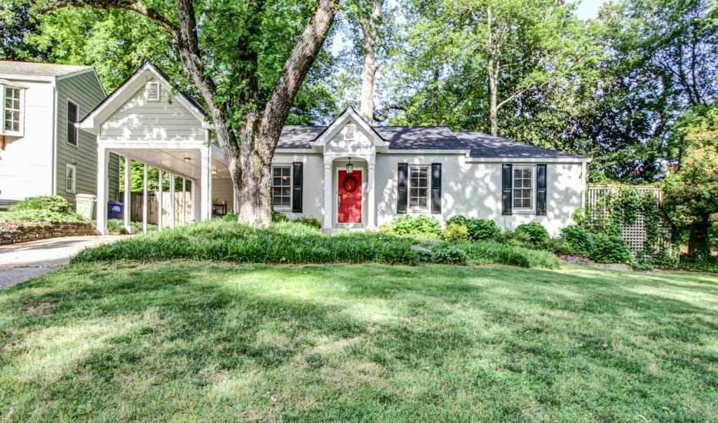 3 bedroom, 1,552 sq ft single family residence sold at 822 Channing Place, Atlanta, GA 30318