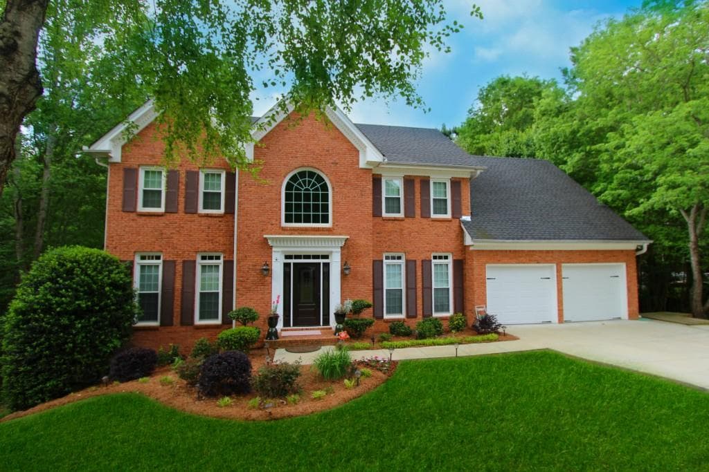 5 bedroom, 3,506 sq ft single family residence sold at 735 Arkwith Way, Alpharetta, GA 30022