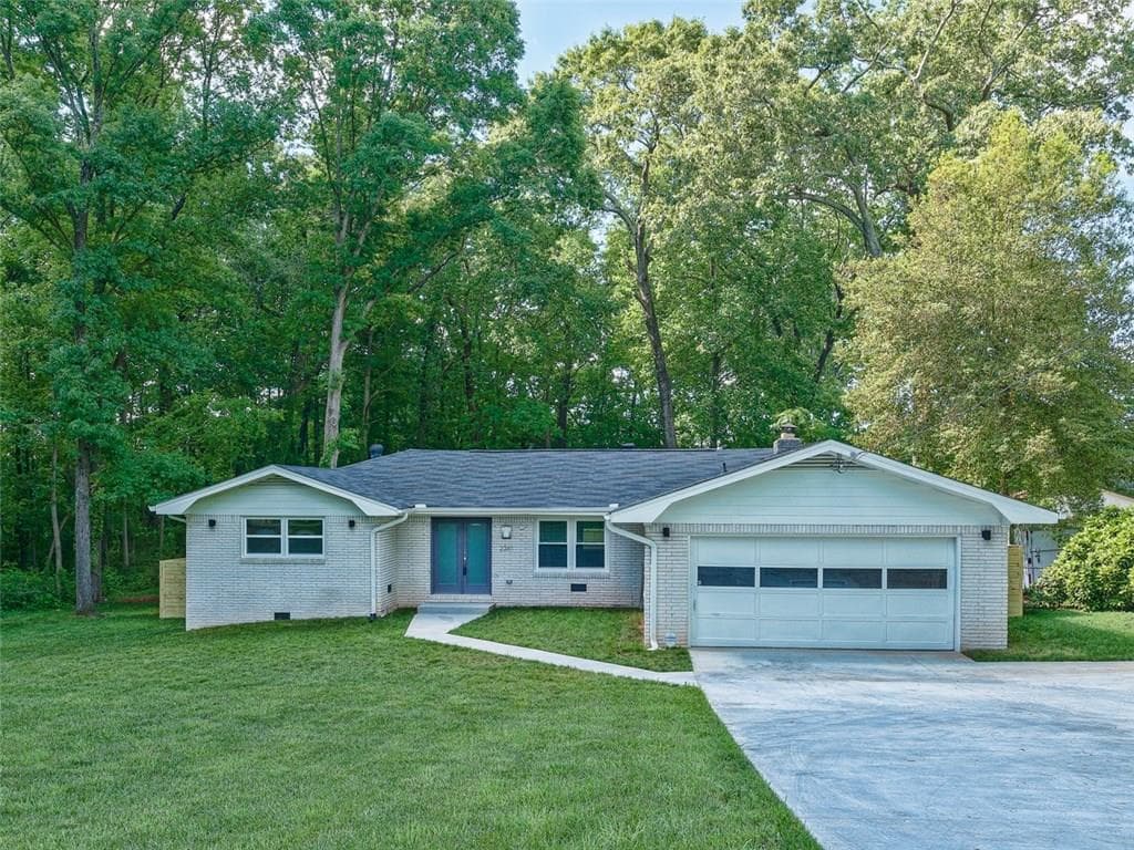 3 bedroom, 1,410 sq ft single family residence sold at 2361 Bouldercrest Road, Atlanta, GA 30316