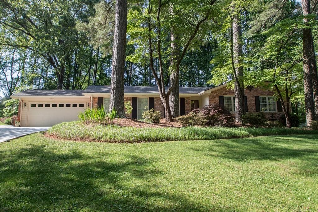 2945 Blackwood Road, Decatur, GA 30033 — most recent listing photo