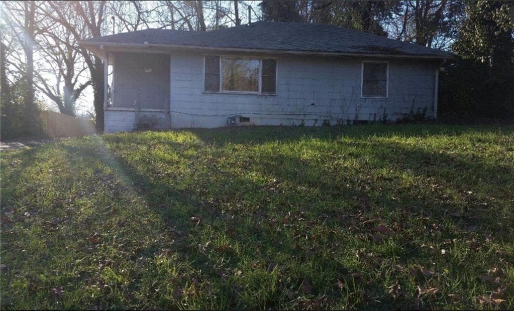 2 bedroom, 1,040 sq ft single family residence sold at 1664 Cecilia Drive, Atlanta, GA 30316