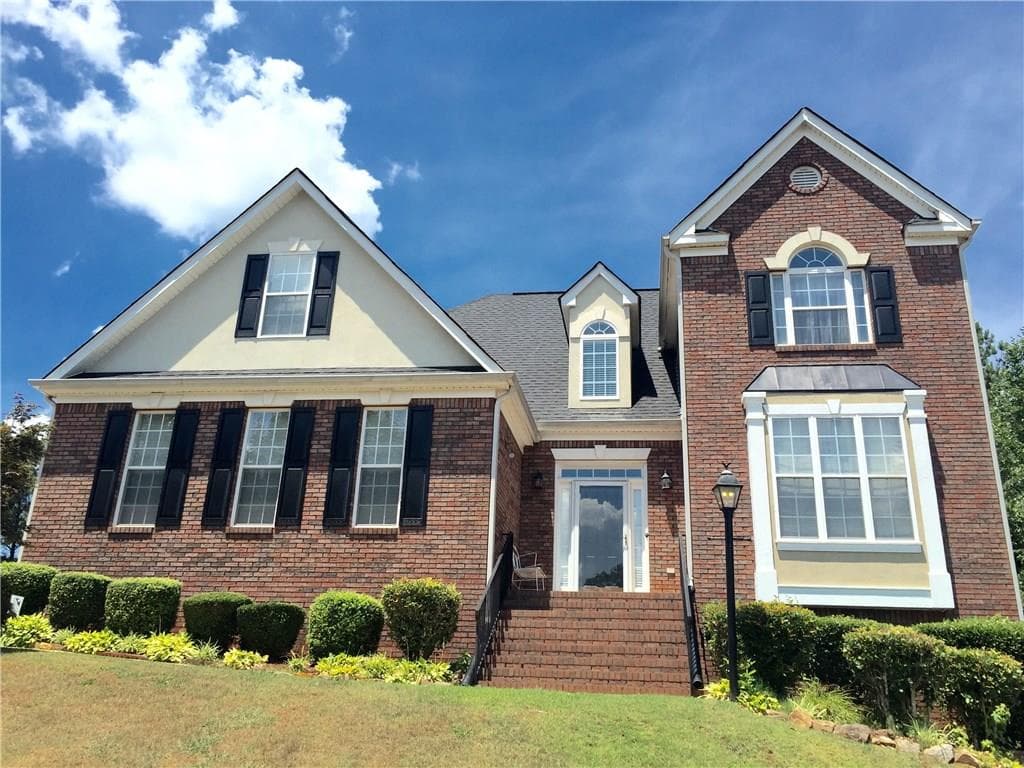 4 bedroom, 2,763 sq ft single family residence sold at 3223 Thornecreek Drive, Douglasville, GA 30135