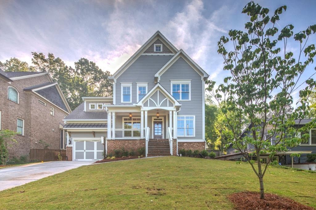 5 bedroom single family residence sold at 2789 Georgian Drive, Brookhaven, GA 30341