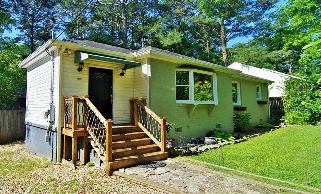 2 bedroom single family residence sold at 1581 Van Vleck Avenue, Atlanta, GA 30316