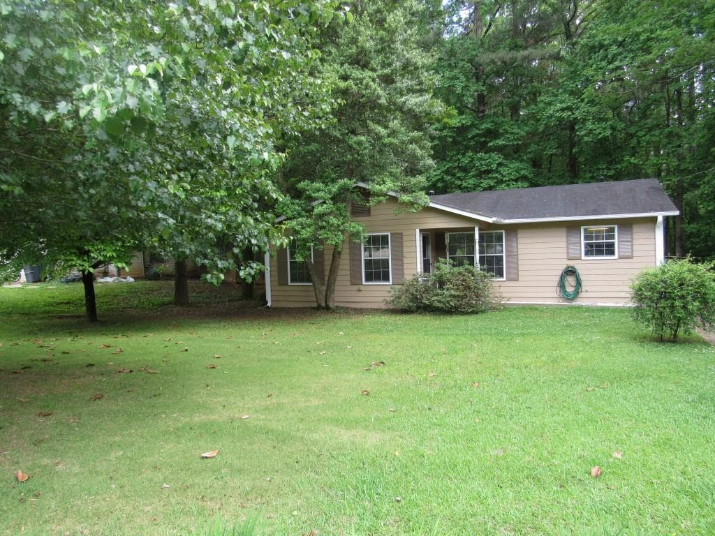 4088 Dustin Drive, Acworth, GA 30101 — most recent listing photo