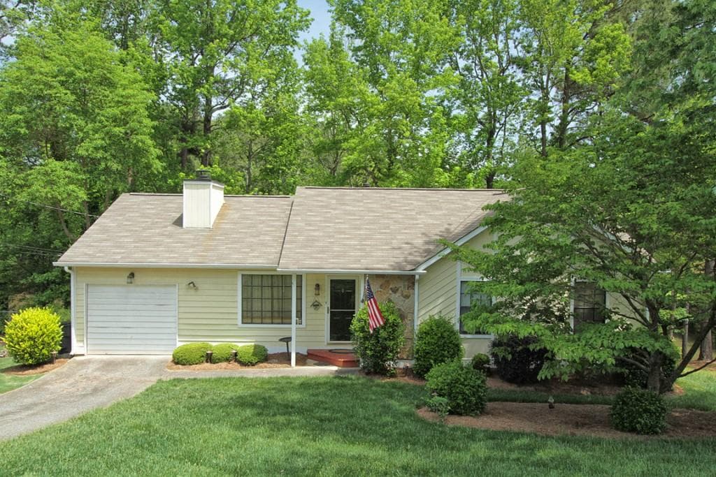 3085 Hidden Lake Drive, Duluth, GA 30096 — most recent listing photo