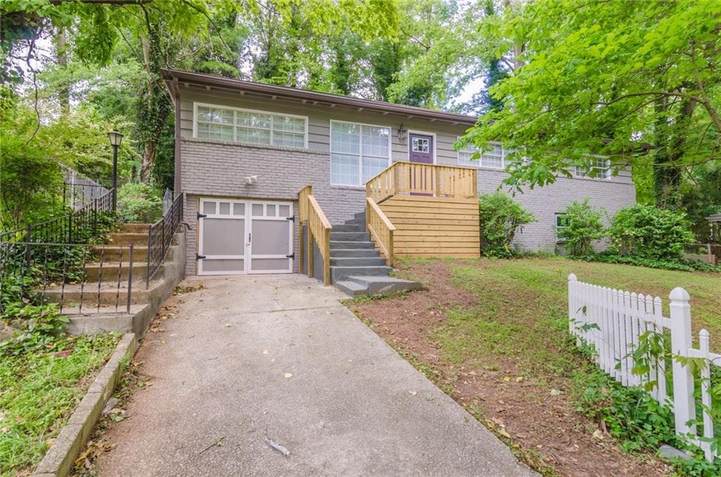 3 bedroom, 1,350 sq ft single family residence sold at 3012 San Juan Drive, Decatur, GA 30032