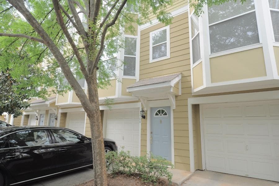 2 bedroom, 1,212 sq ft condominium sold at 951 Glenwood Avenue 1504, Atlanta, GA 30316