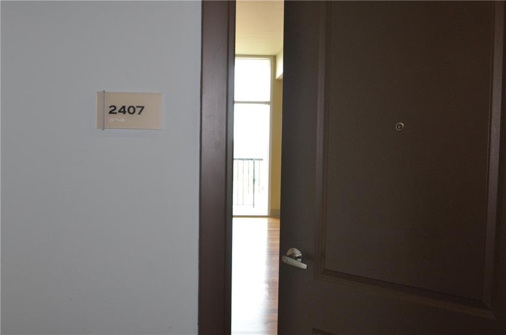 1 bedroom, 882 sq ft condominium sold at 4561 Olde Perimeter Way 2407, Atlanta, GA 30346