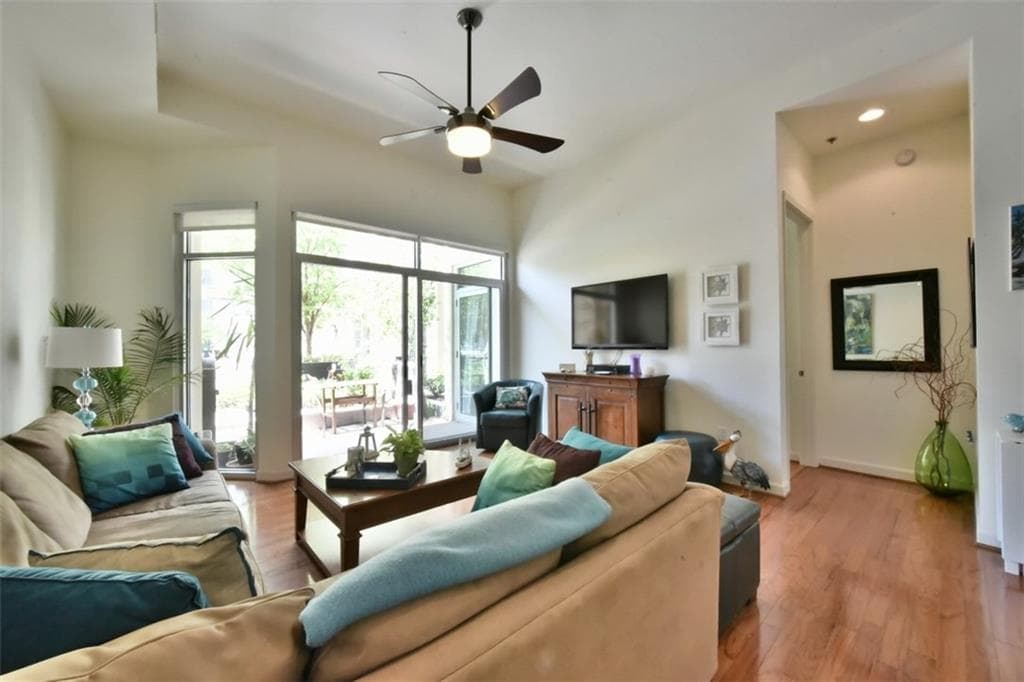 1 bedroom, 901 sq ft condominium sold at 711 Cosmopolitan Drive 120, Atlanta, GA 30324
