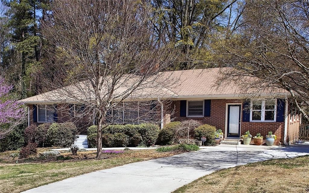 621 Willivee Drive, Decatur, GA 30033 — most recent listing photo