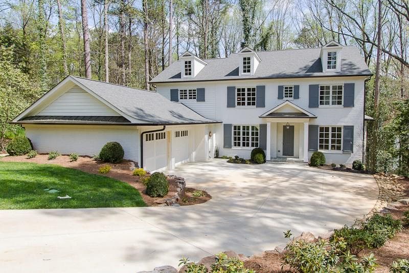 5 bedroom single family residence sold at 3081 Rhodenhaven Drive, Atlanta, GA 30327
