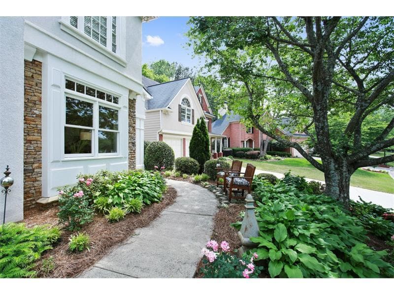 3 bedroom, 3,090 sq ft single family residence sold at 2100 MENDEL Court, Smyrna, GA 30080