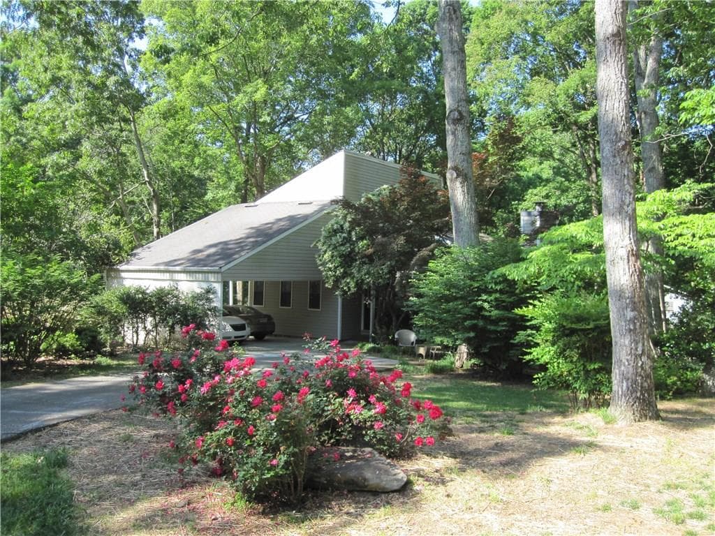 3530 Brookhill Circle, Marietta, GA 30062 — most recent listing photo