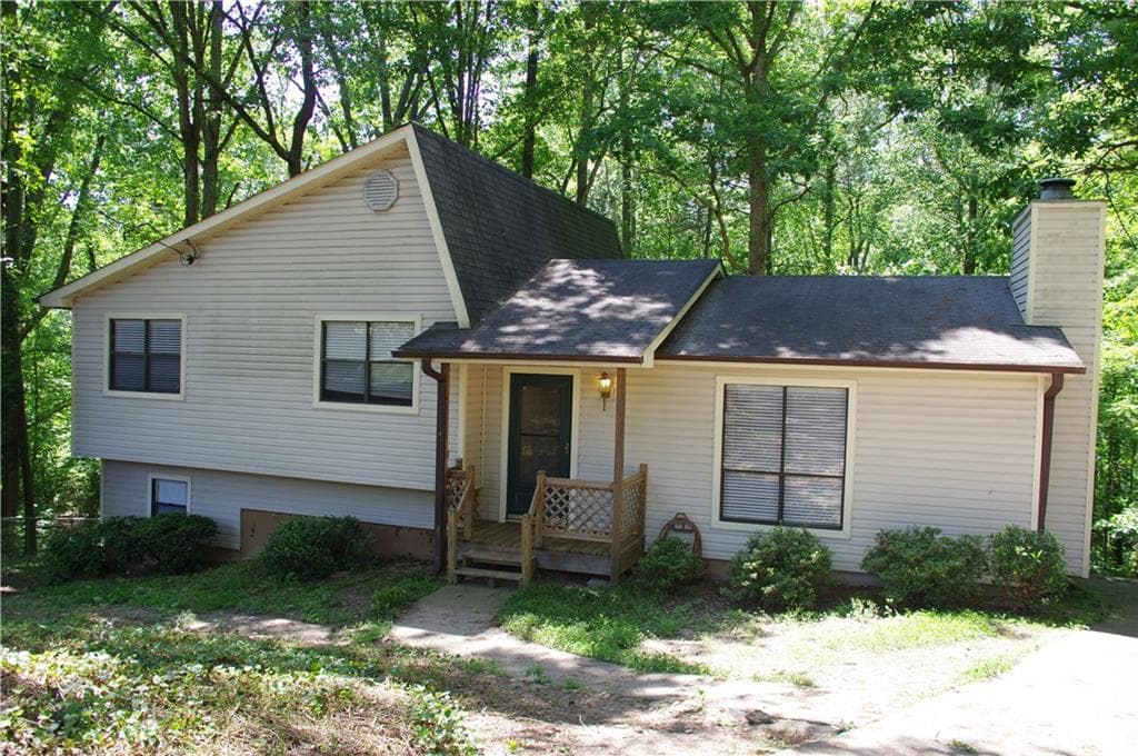 5040 Woodland Drive, Kennesaw, GA 30152 — most recent listing photo