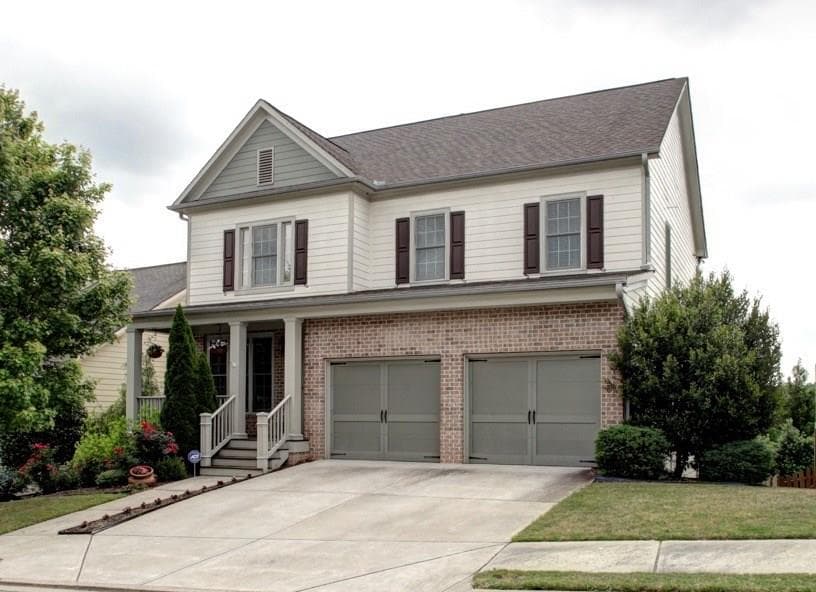 4 bedroom, 2,524 sq ft single family residence sold at 203 Providence Lane, Canton, GA 30114