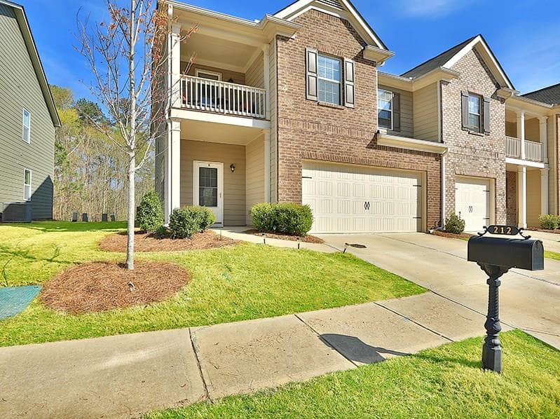 212 Madison Avenue, Acworth, GA 30102 — most recent listing photo