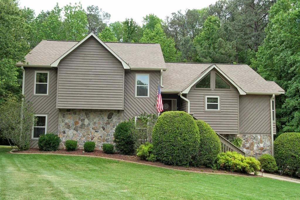 4 bedroom, 2,614 sq ft single family residence sold at 3829 Lamplighter Circle, Duluth, GA 30096