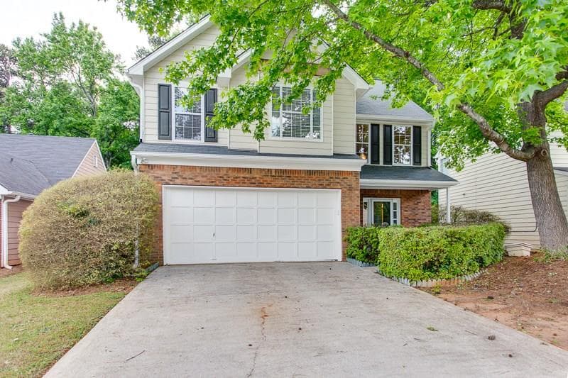 825 Ahearn Court, Suwanee, GA 30024 — most recent listing photo