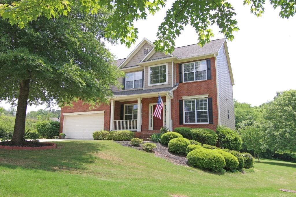 4 bedroom, 2,555 sq ft single family residence sold at 830 Buffington Way, Canton, GA 30115